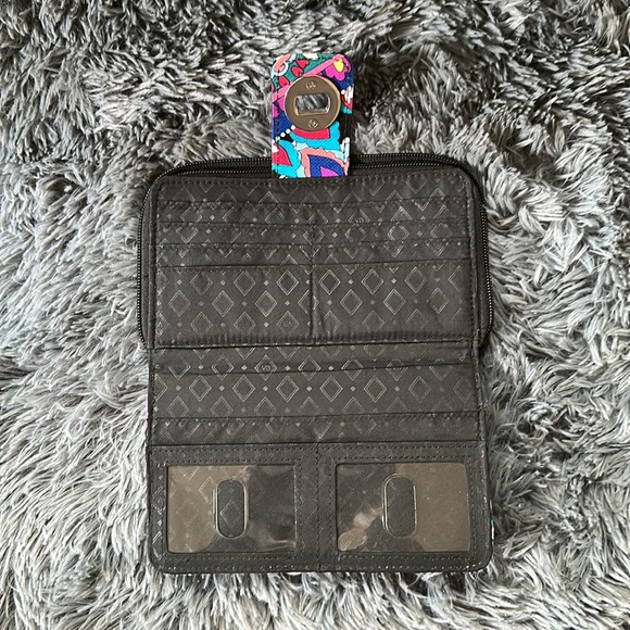 Vera Bradley Wallet - Picture 4 of 7